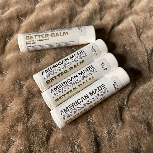New Better balm tangerine moisturizing lip balm (4 included) - Picture 3 of 11